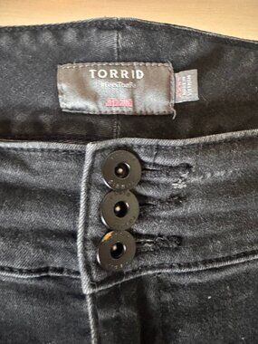Torrid Black High-Rise Skinny Jean Jeggings with Triple-Button Waist EXTRA TALL